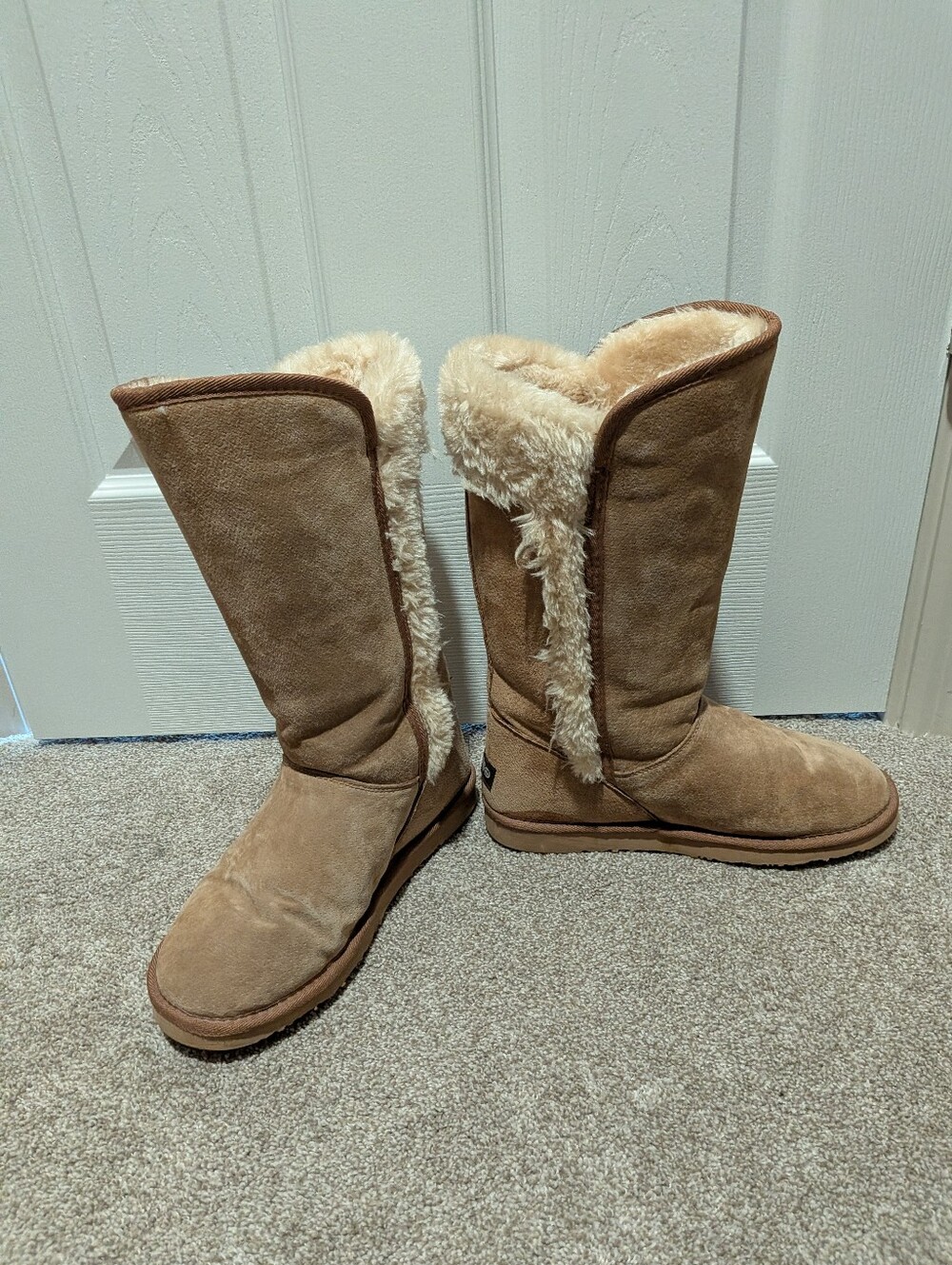 Lamo Essential Boots Chestnut Suede Faux Fur Tall Boots Size 9.5